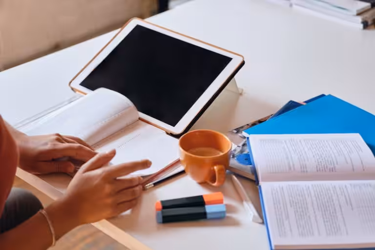 How Ebook Writing Services Can Help You Publish Faster and Smarter